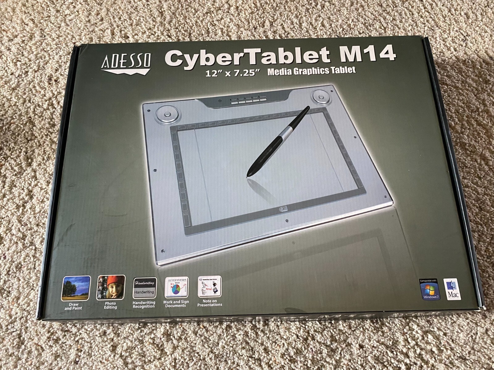 Adesso Cyber Tablet M14 12” x 7.25” Media Graphics Tablet 