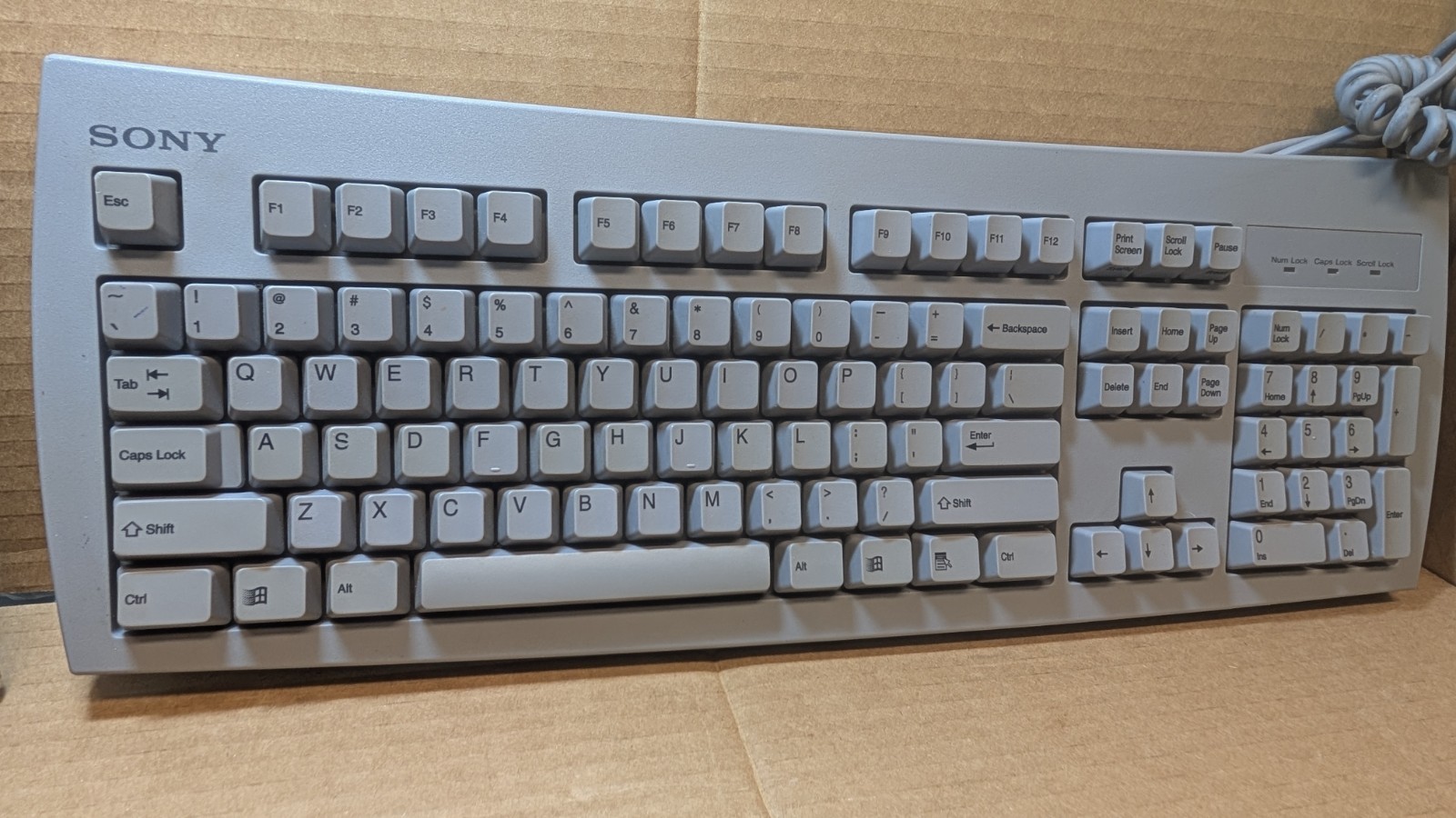 Vintage Sony KB-7923 Mechanical Keyboard Wired  P/N 175928911
