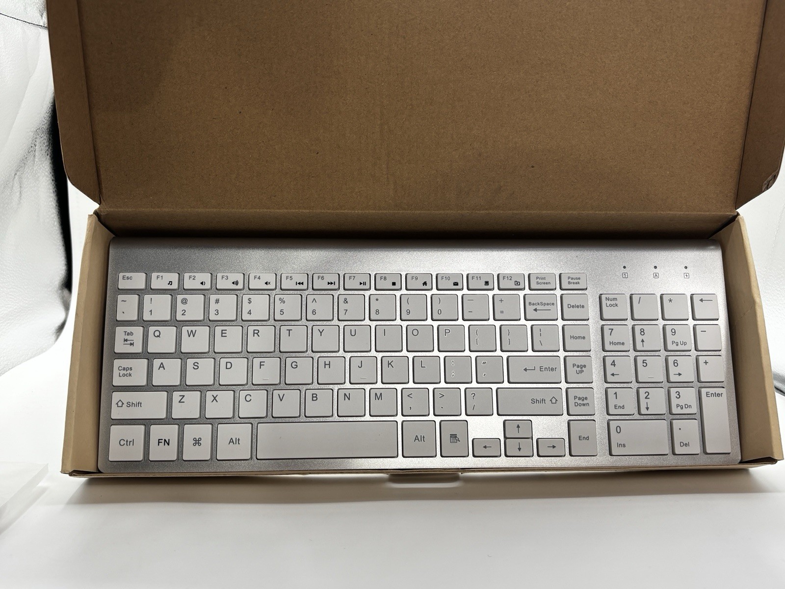 Fenifox Wireless Keyboard and Mouse - New In Open Box