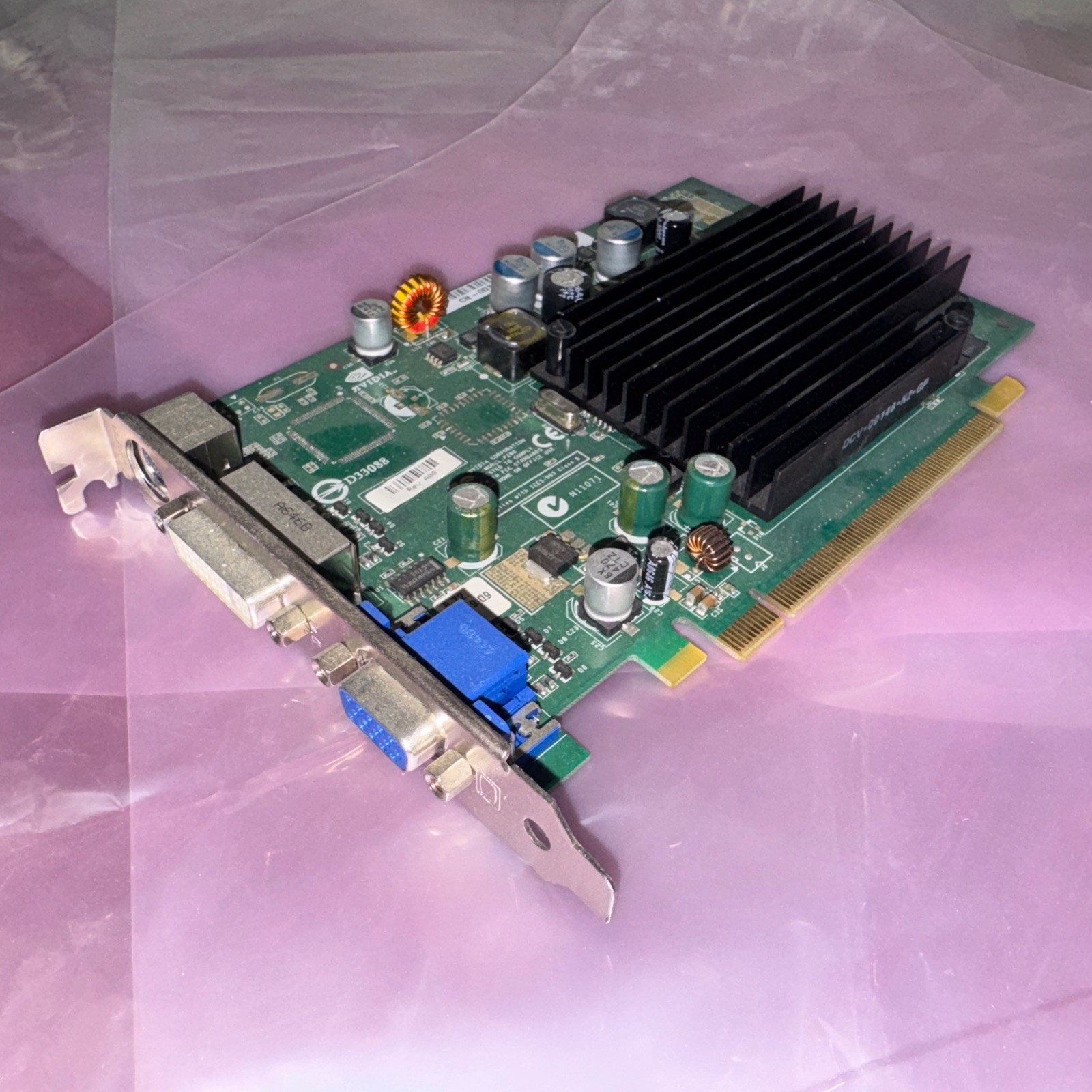 Vintage NVIDIA Model P280 0DT240 VGA DVI S-Video Graphics Card