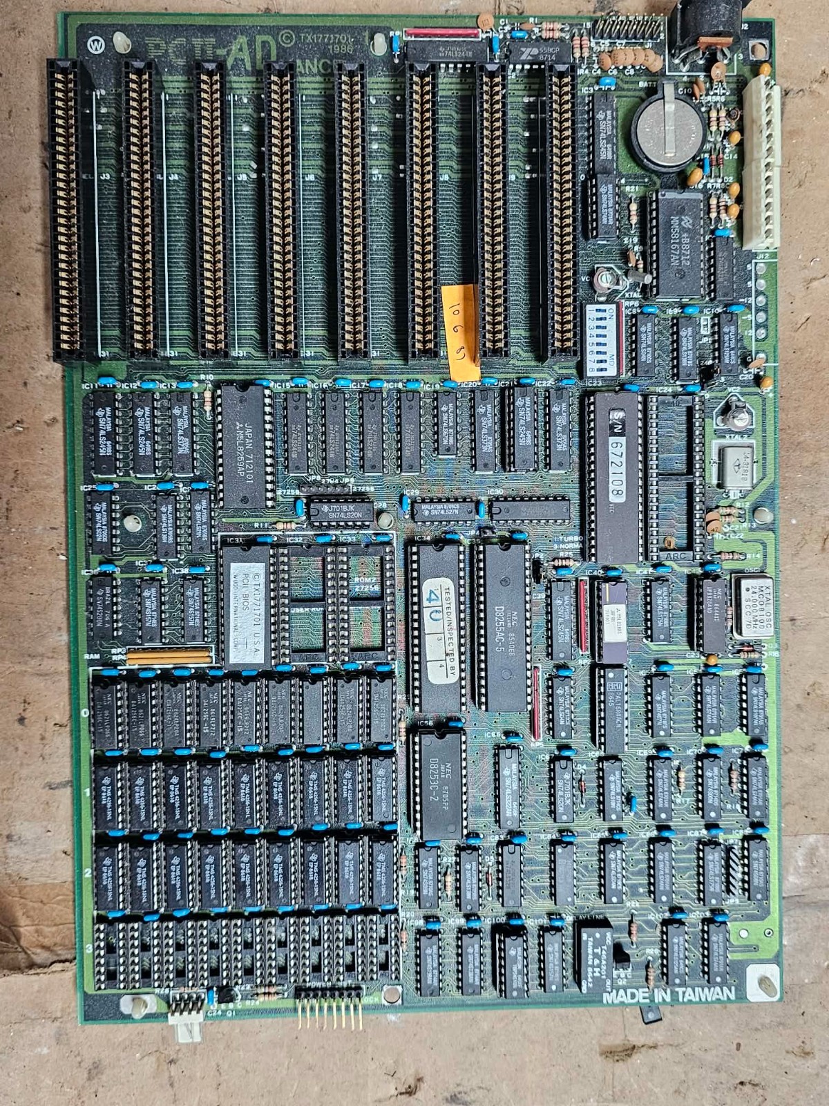 ADVANCED DIGITAL CORPORATION PC II IBM 5150 Clone Motherboard 8088 Bad Tant Cap