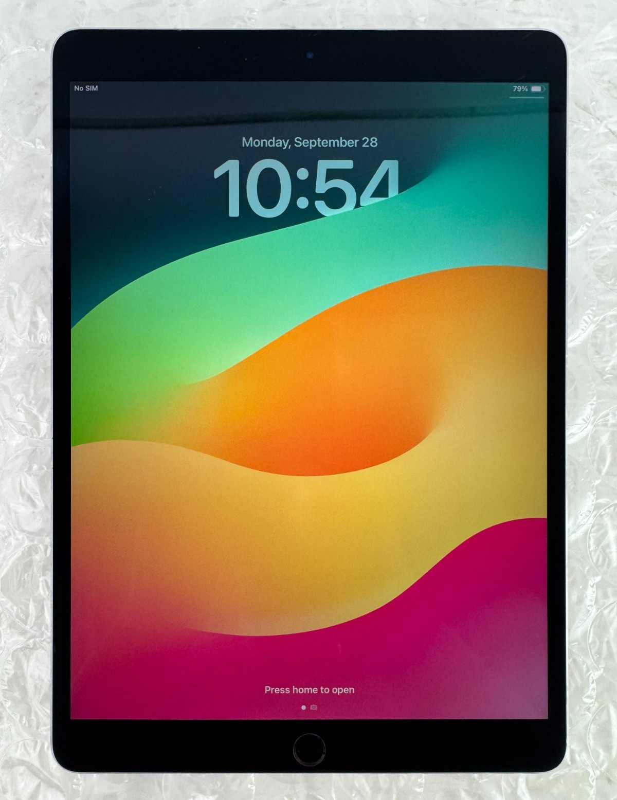 Apple iPad Pro 1st Gen 512GB Space Gray 10.5" MPME2LL/A - (Verizon Locked)