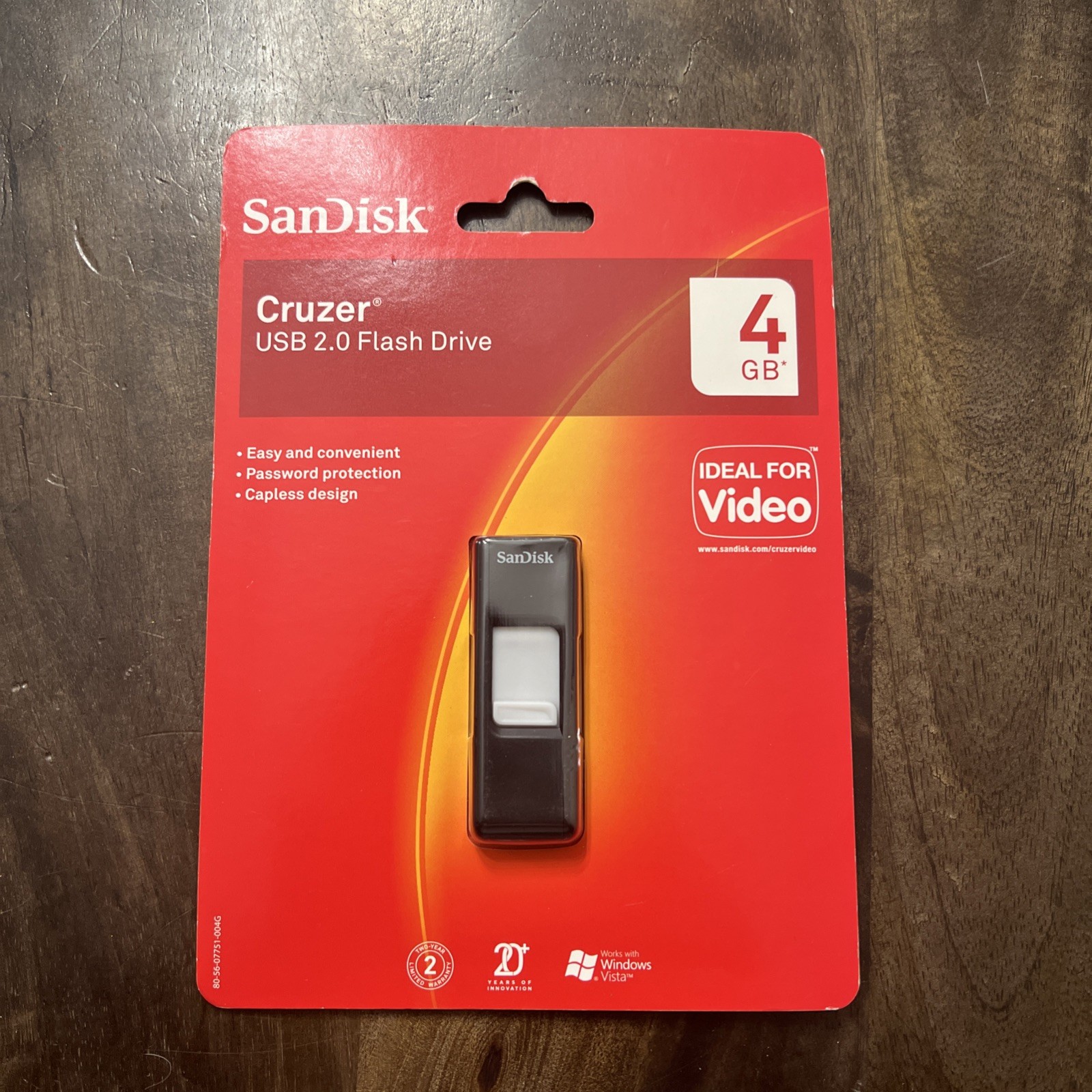 SanDisk Cruzer 4GB USB 2.0 Flash Drive Great For Video SDCZ36 Password Protected