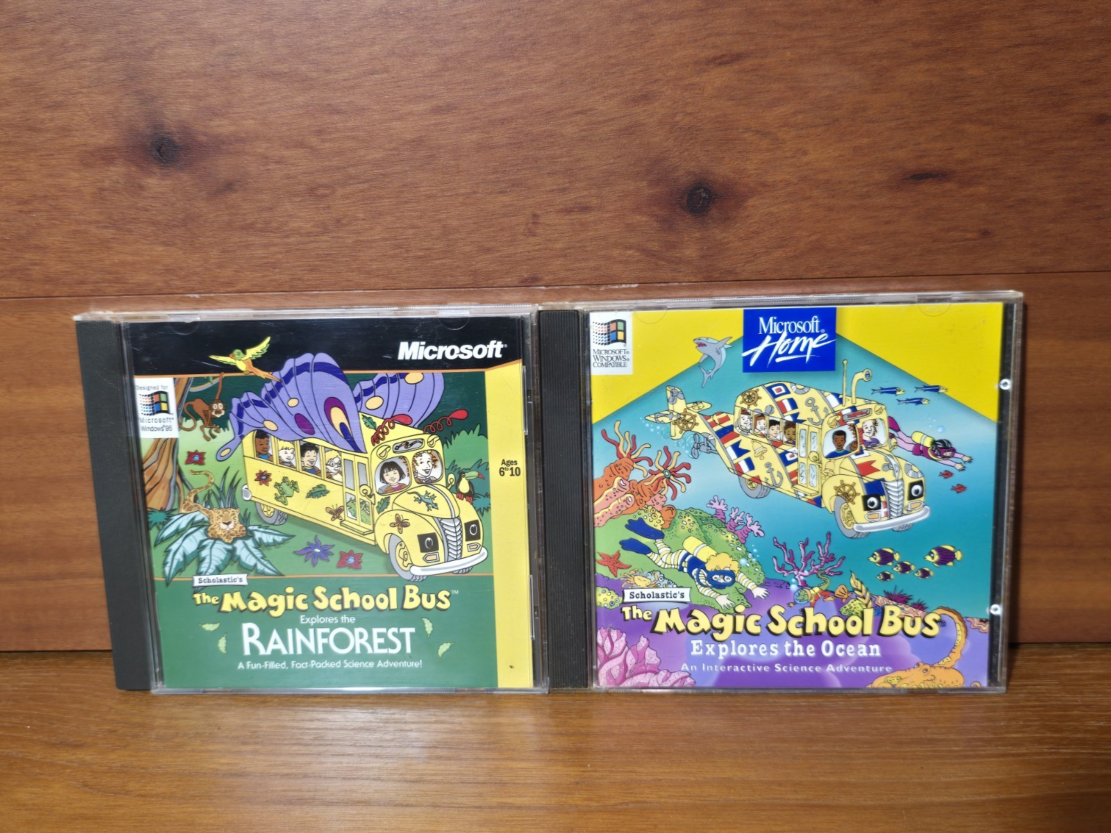 2 The Magic School Bus PC CD Game Explores the Ocean & Rainforest Microsoft VG