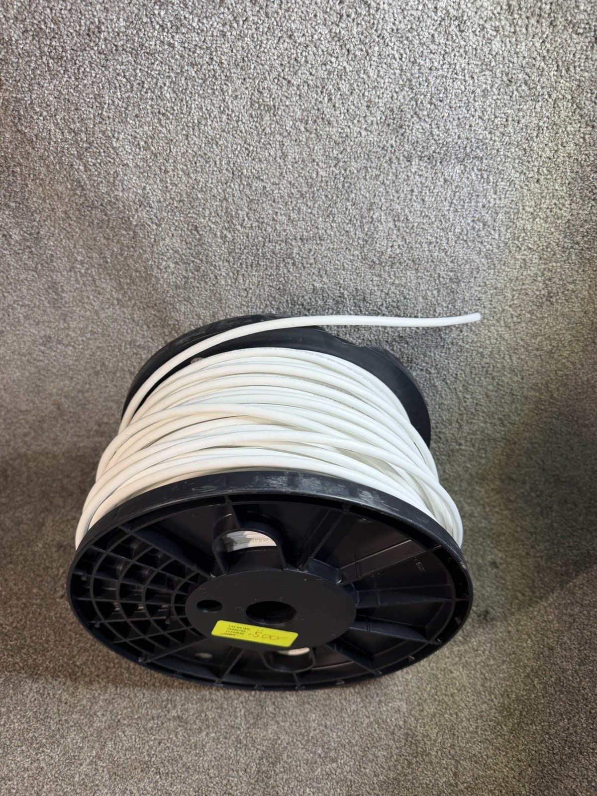 Leviton SST Cat 6A UTP Riser Ethernet Cable White 23 AWG 500ft Spool 11140640