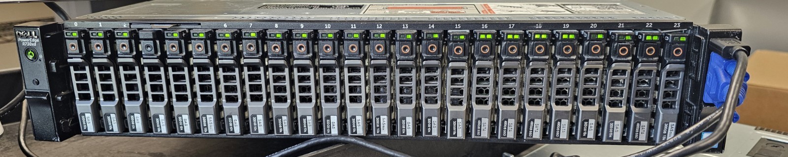 Dell PowerEdge R730xd-32gb RAM-2×XEON 2690v4-H730P Raid-22×sas300gb-4x480gb SSD