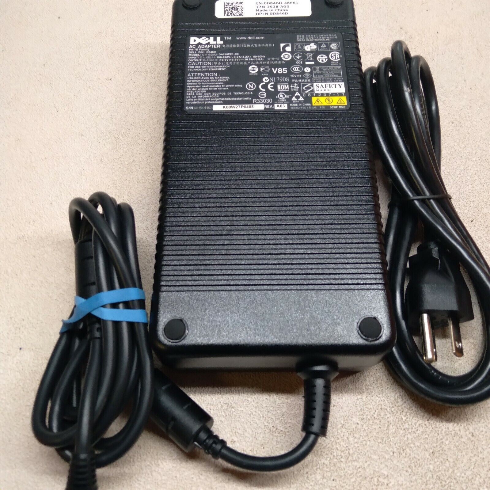 Dell Genuine 210W Power Adapter Charger DP/N PA-7E DA210PE1 19.5V 10.8A 7.4mm