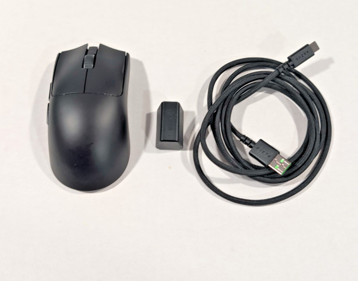 Razer Viper V3 Pro RZ01-0512 Wireless Gaming Mouse Black