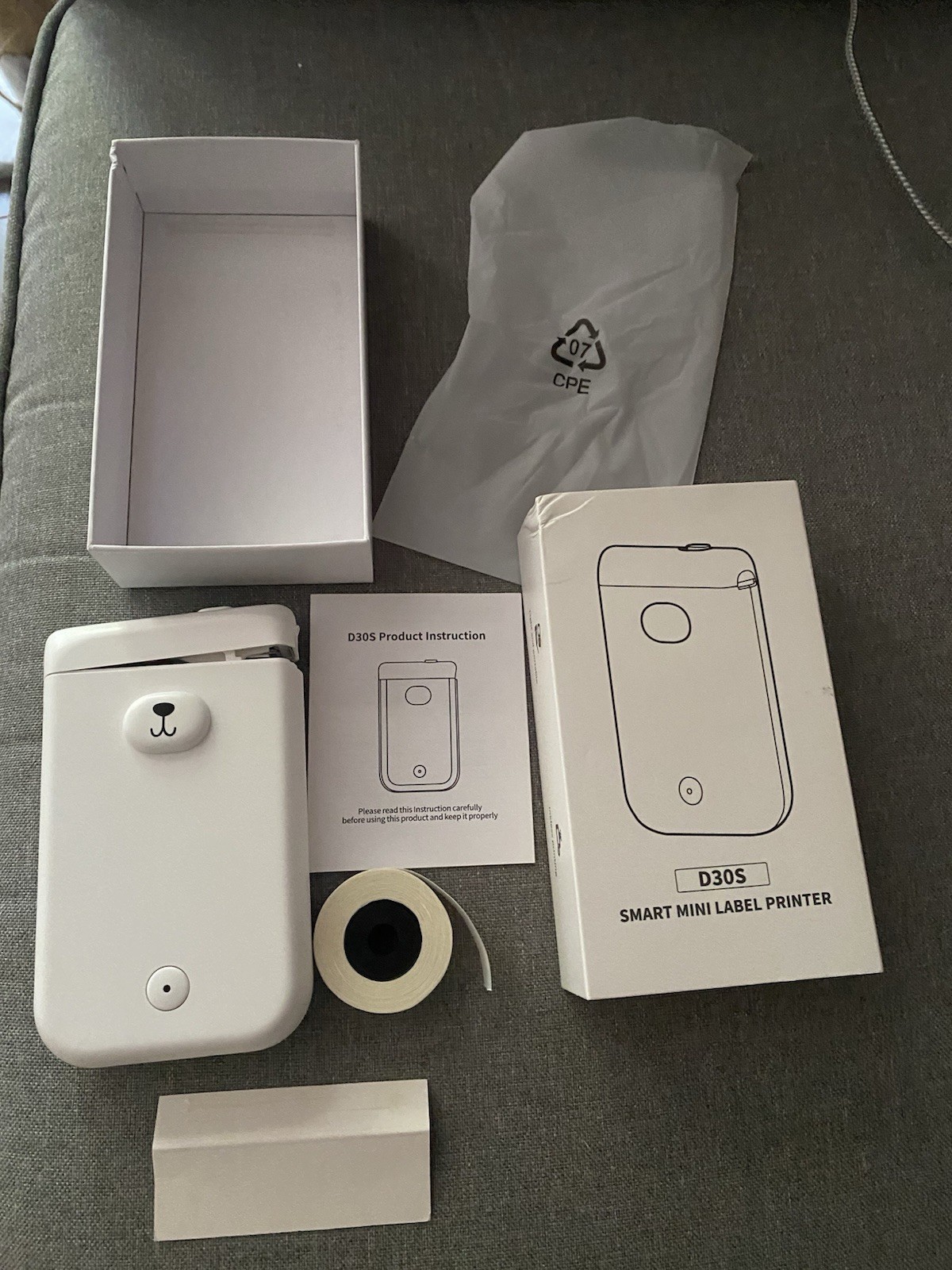 White Mini Portable Smart Label Sticker Maker Bluetooth Thermal Printer D30S
