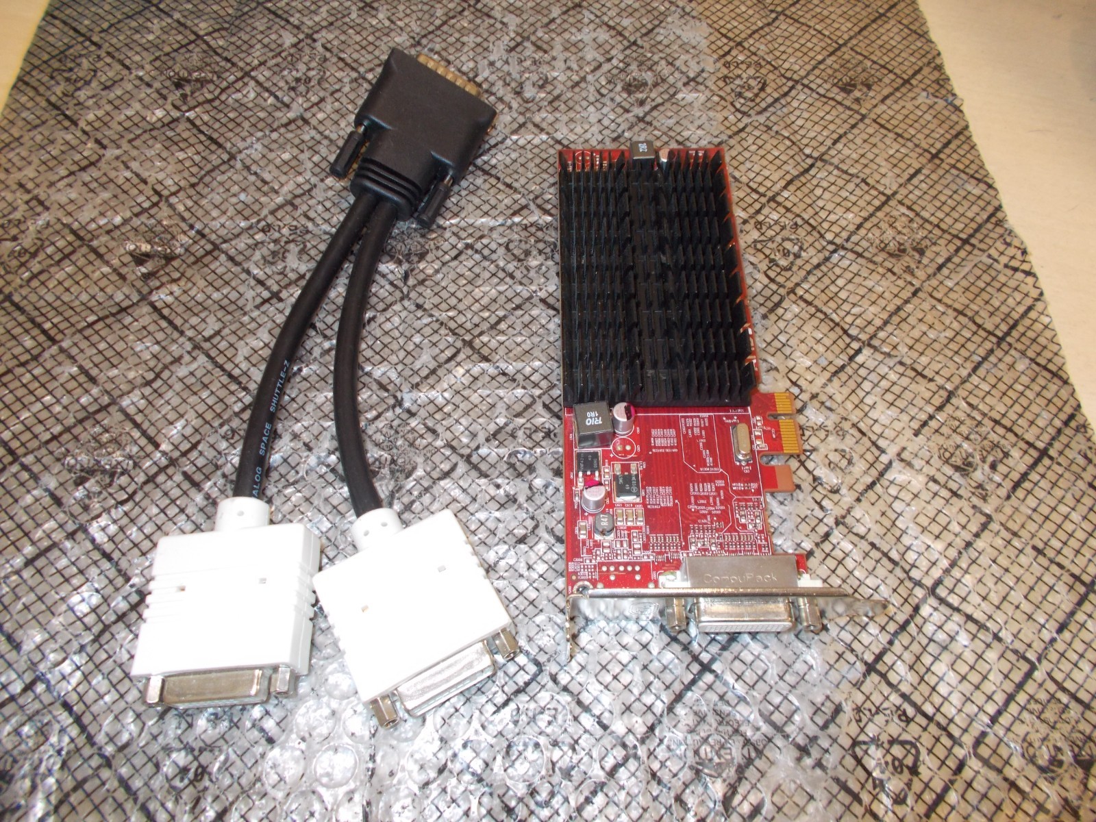 AMD FirePro 2270 DMS59 512MB PCI-E X1 Low Profile Video Card + 2X DVI Cable