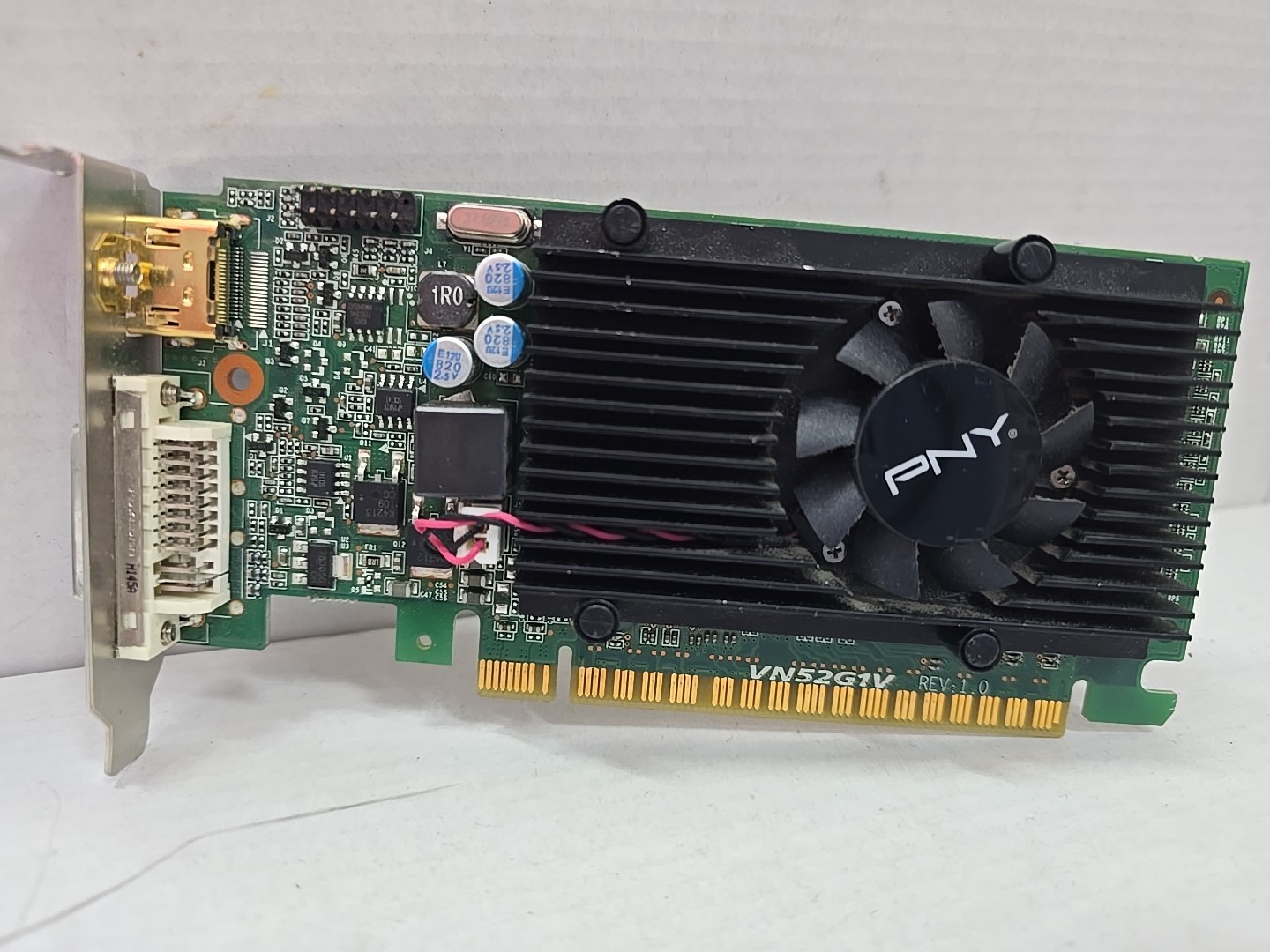 PNY NVIDIA GeForce (VCGGT5201XPB-CG) 1 GB DDR3 SDRAM PCI Express Graphic Card