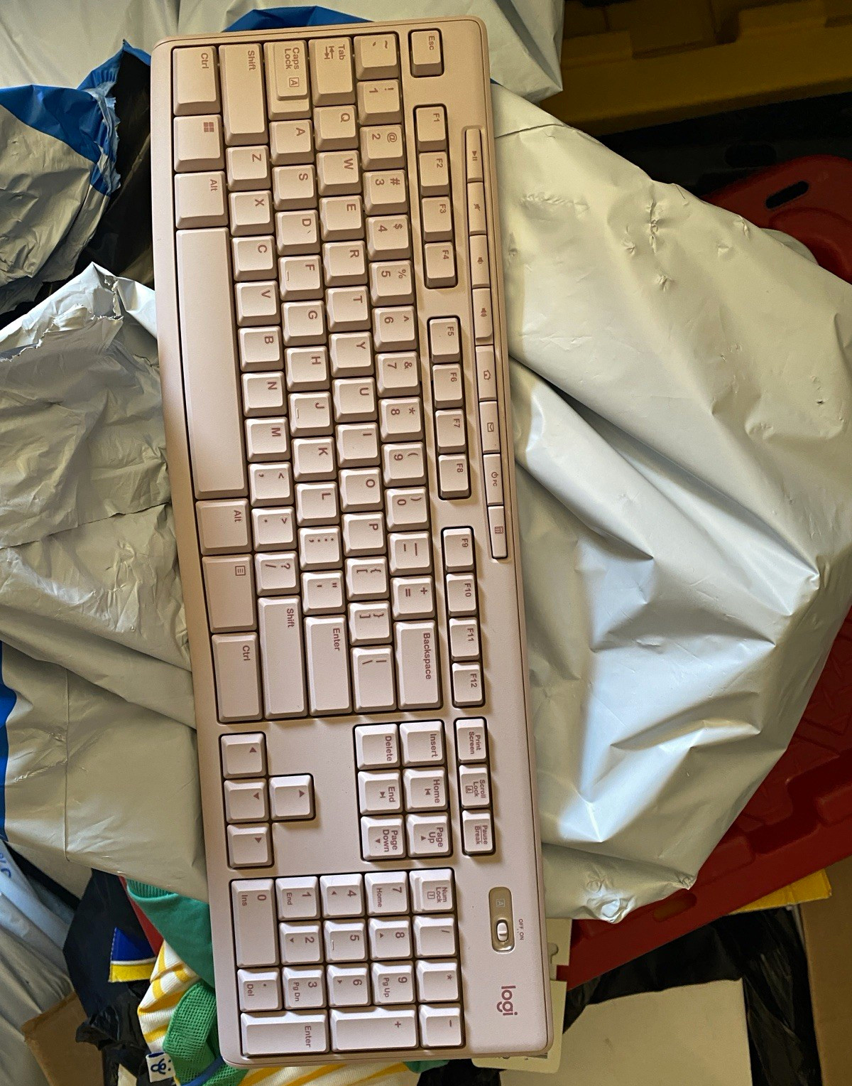 Logi K270 Wireless Standard Keyboard Pink English QWERTY w/ On/Off Switch