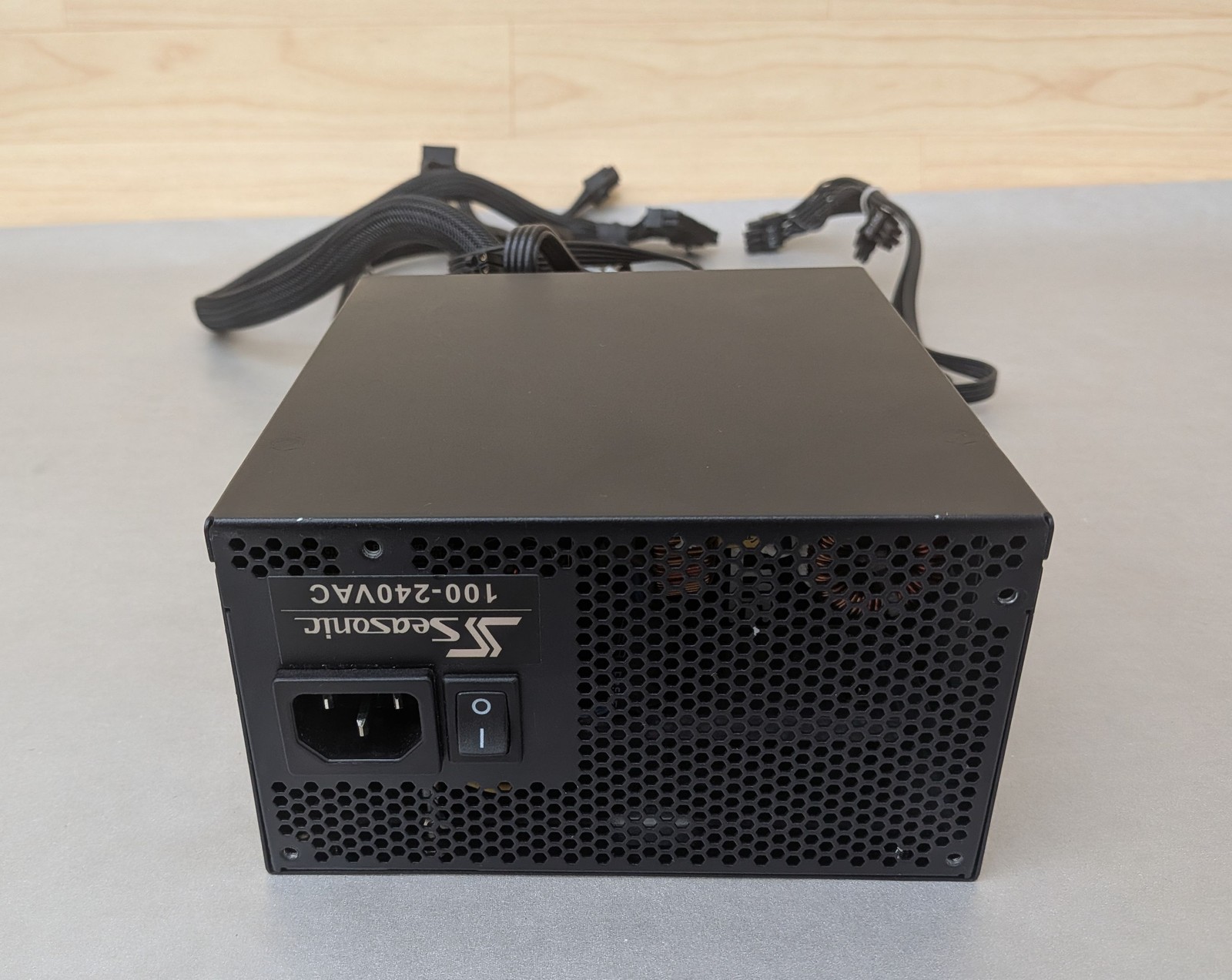 Seasonic SS-620GM M12 II Bronze EVO Edition Modular Power Supply