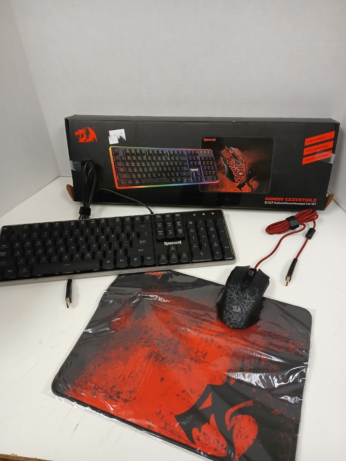 Redragon S107 Gaming Essentials Keyboard/Mouse/Mousepad 3-in-1 Set