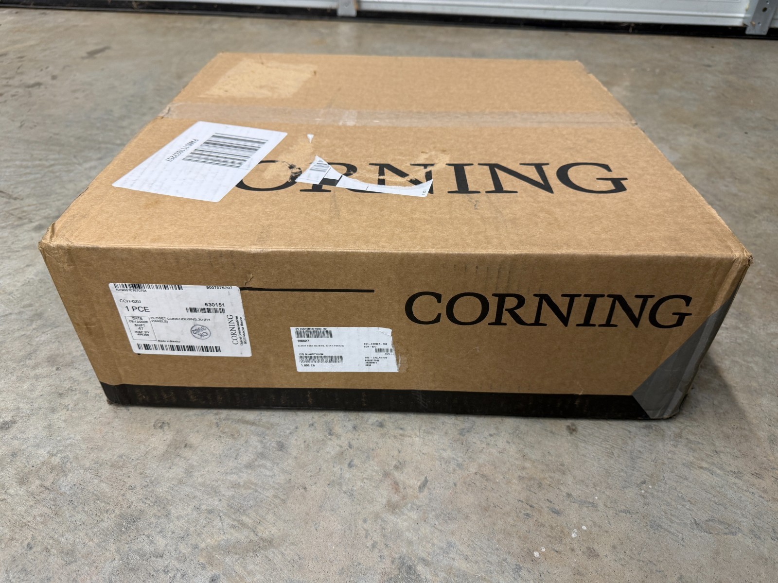 Corning CCH-02U 2U Rack Mount Fiber Optic Closet Connector Housing