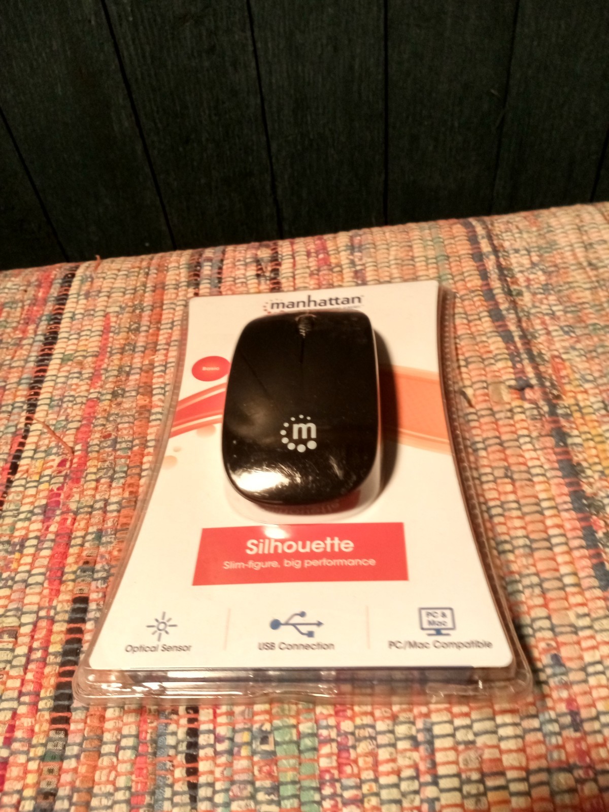 Black Manhattan Silhouette Wired Optical Mouse. New And Sealed. Large stock.