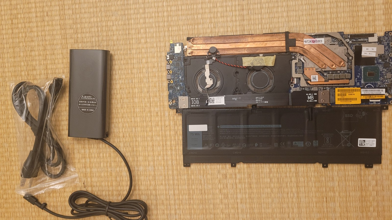 Dell XPS 15 9575 or Precision 5530 2in1 Full set DDR4 8GB onboard RAM. NO POWER