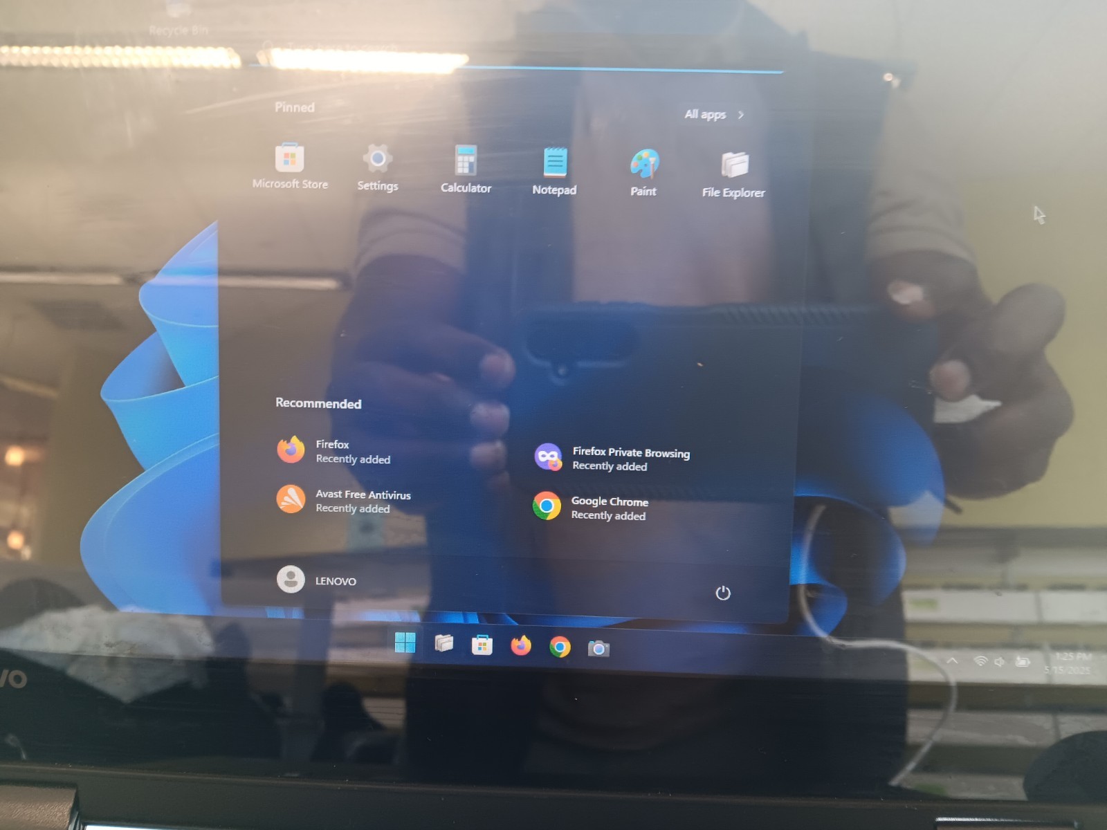 Lenovo 300e Touchscreen 2in1 Android 11/Windows 11  4GB RAM 128GB HD