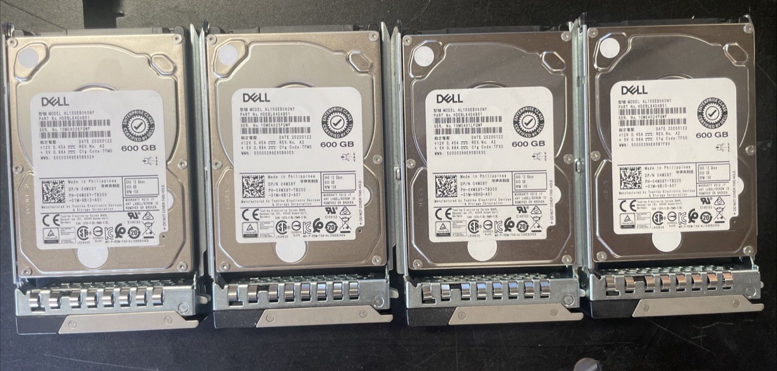 LOT OF 4 - DELL 04WX8Y - 600GB - SAS 12Gbps - RPM 10K