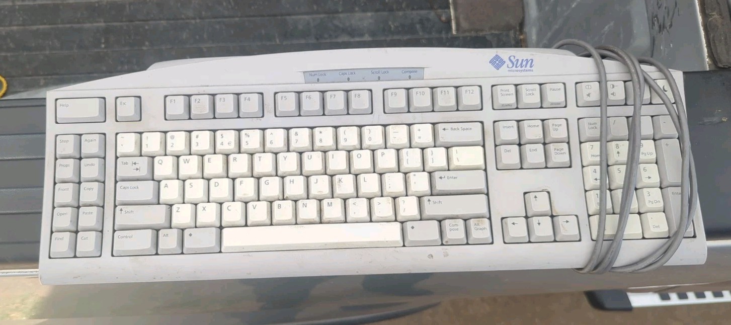 Sun Microsystems 320-1271 Wired Keyboard Numpad Not Working.