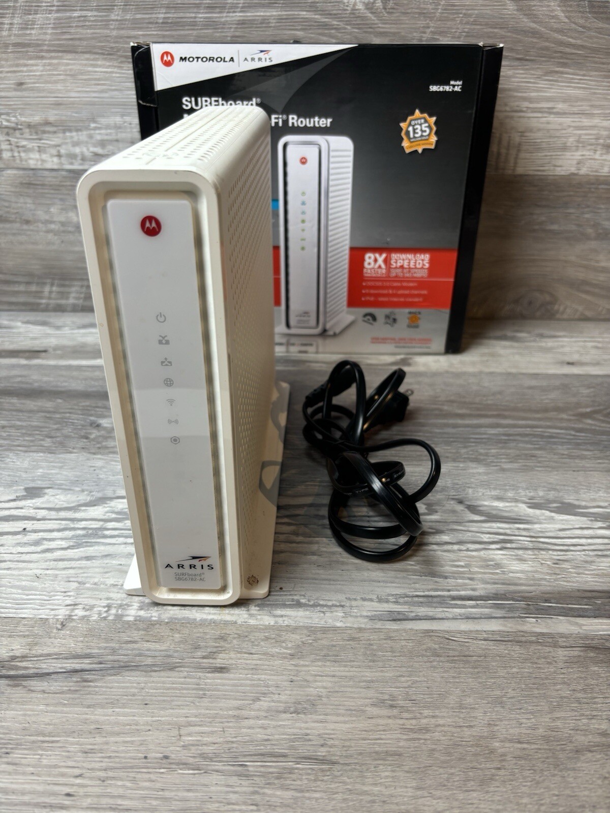 Motorola Surfboard And WiFi Router - SBG6782-AC Arris/ Tested