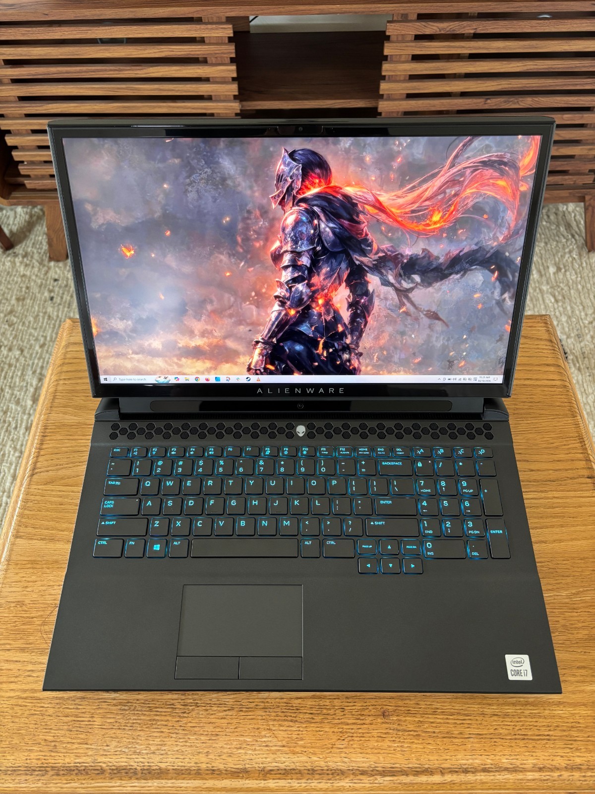Alienware Area-51m R2 17.3" 300Hz i7-10700K RTX 2070 Super 1TB SSD 64GB RAM