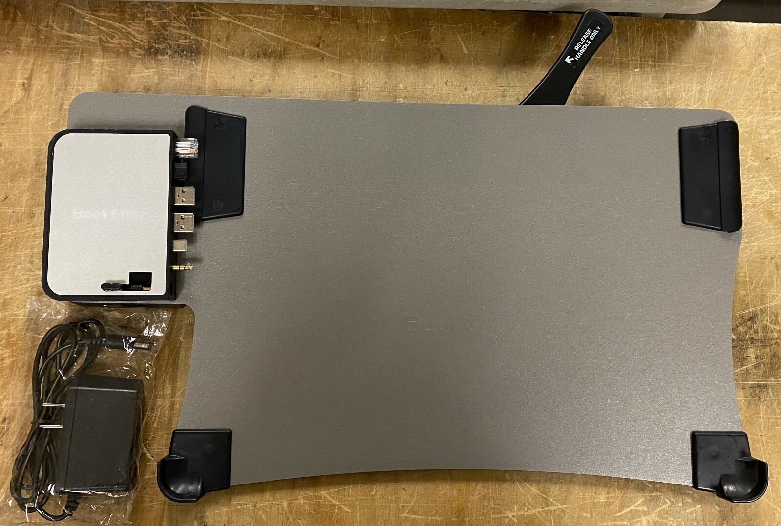 BookEndz Docking Station for Macbook Pro 15" (Unibody, non-SD)