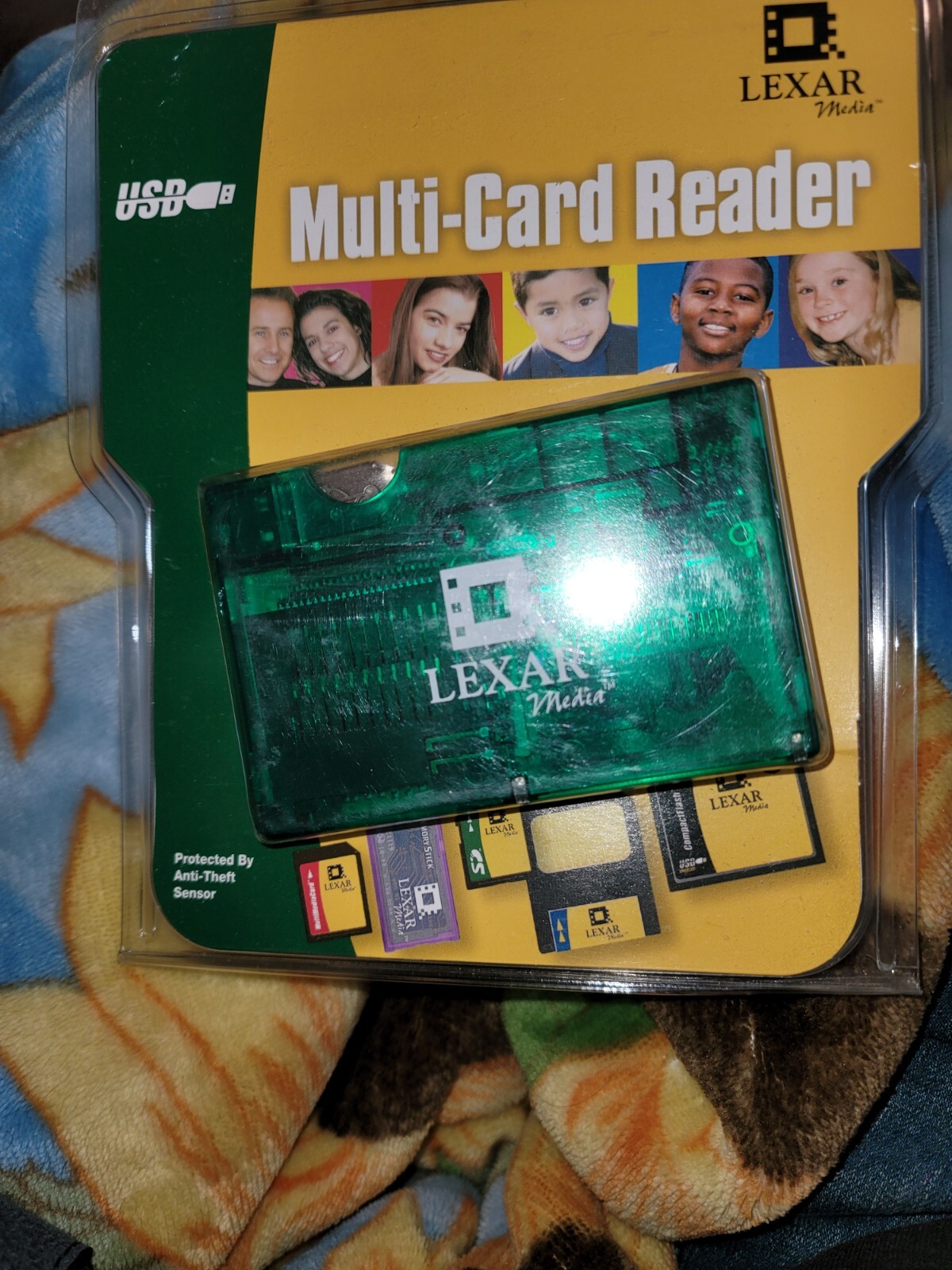 LEXAR USB MULTI-CARD READER  WORKS WITH 6 DIFFERENT CARDS
