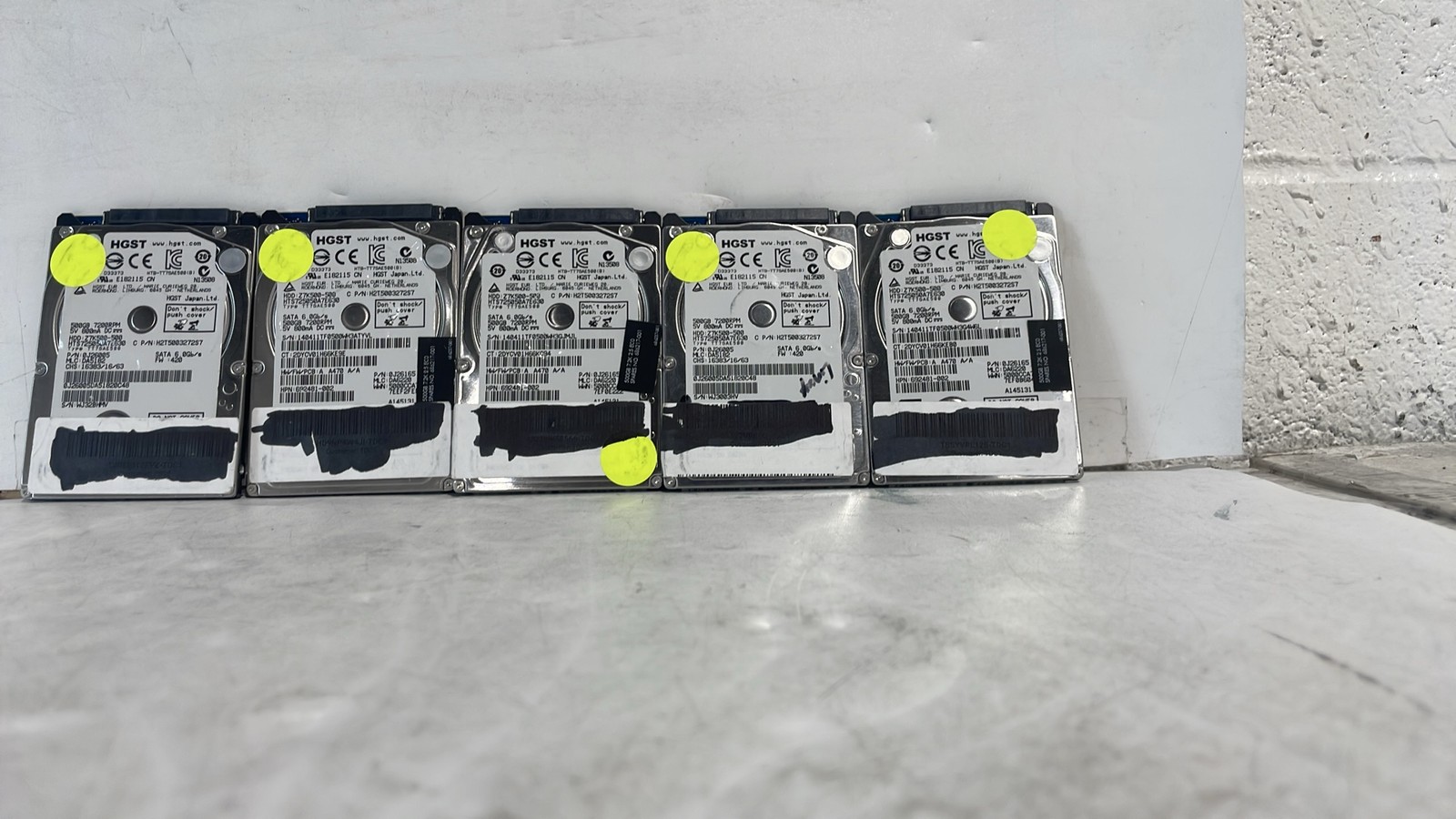 HGST Z7K500-500 500GB 7200 RPM SATA 2.5" Internal HDD Hard Drive Unit Lot of 5