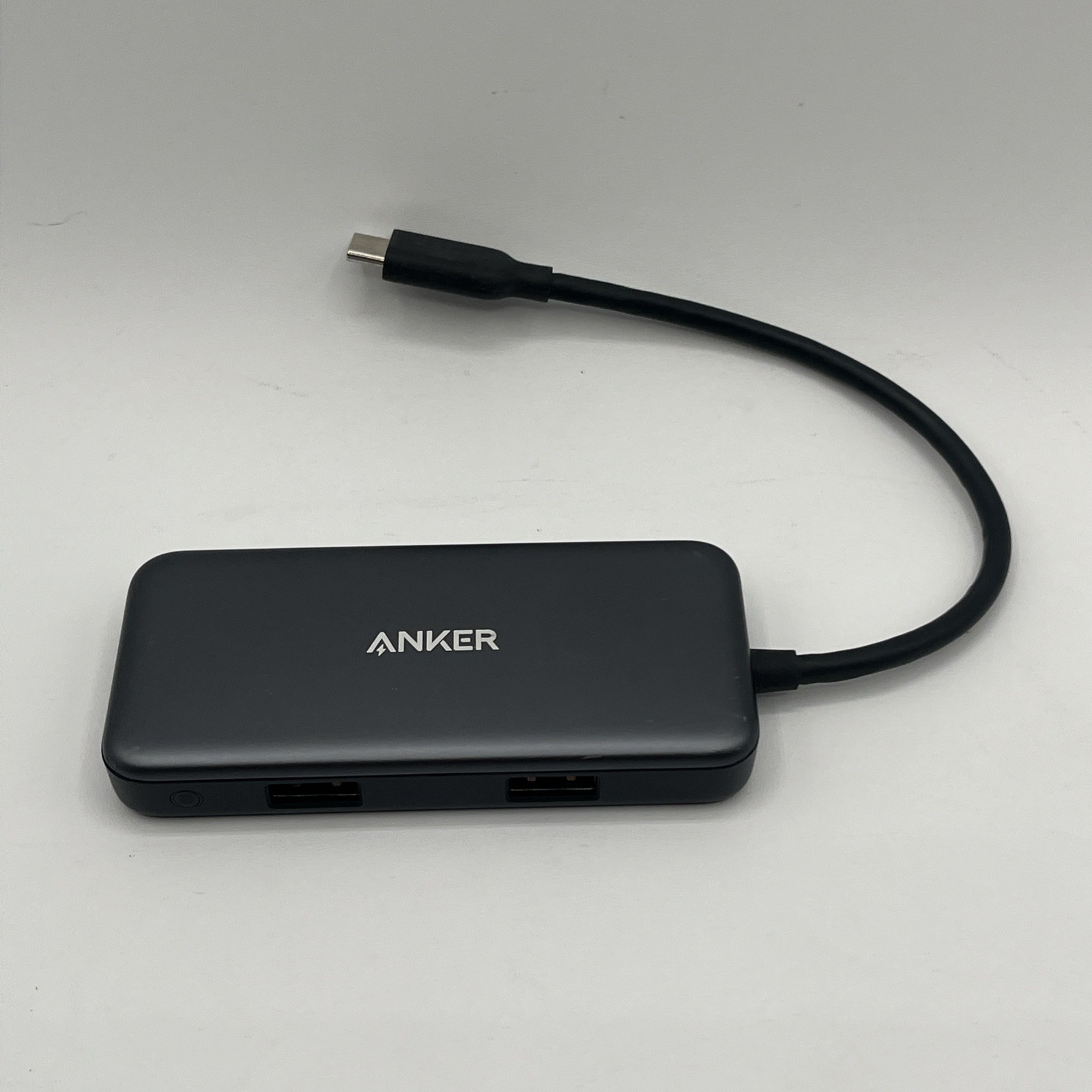 Anker Premium 5 in 1 USB Model A8334