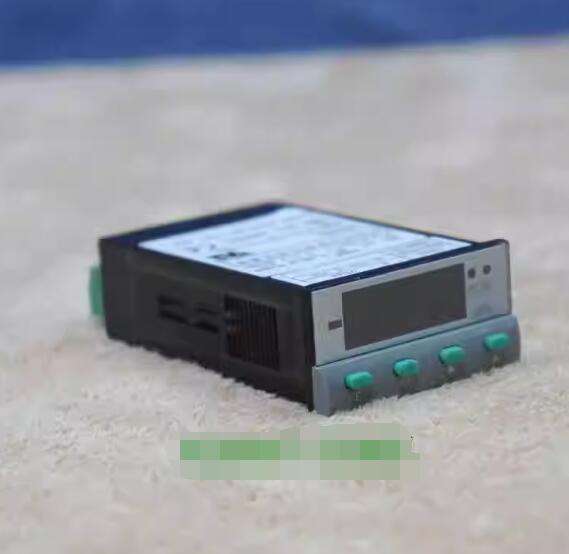 ✈️🔵1PCS used AM-213-2A-11-TEL  via DHL OR FEDEX