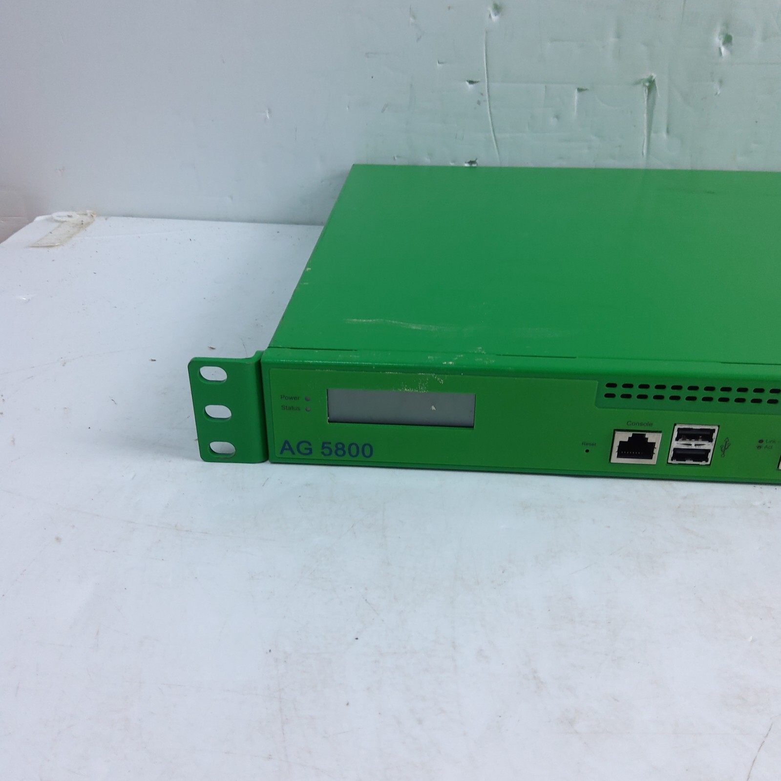 Nomadix AG 5800 Internet Access Gateway