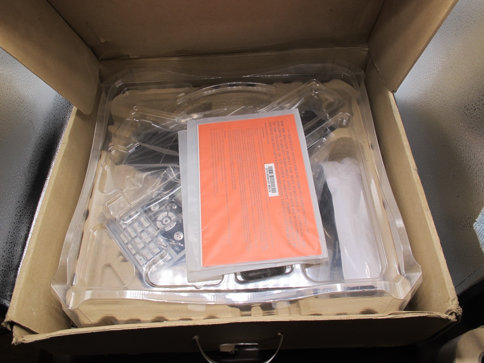 Polycom SoundStation IP 7000 PoE VoIP Conference Phone 2200-40000-001-FREE SHIP