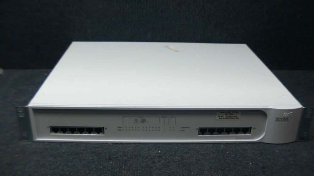 3Com SuperStack 3 3C17700 12-Port External Switch Managed Stackable + 3C17716