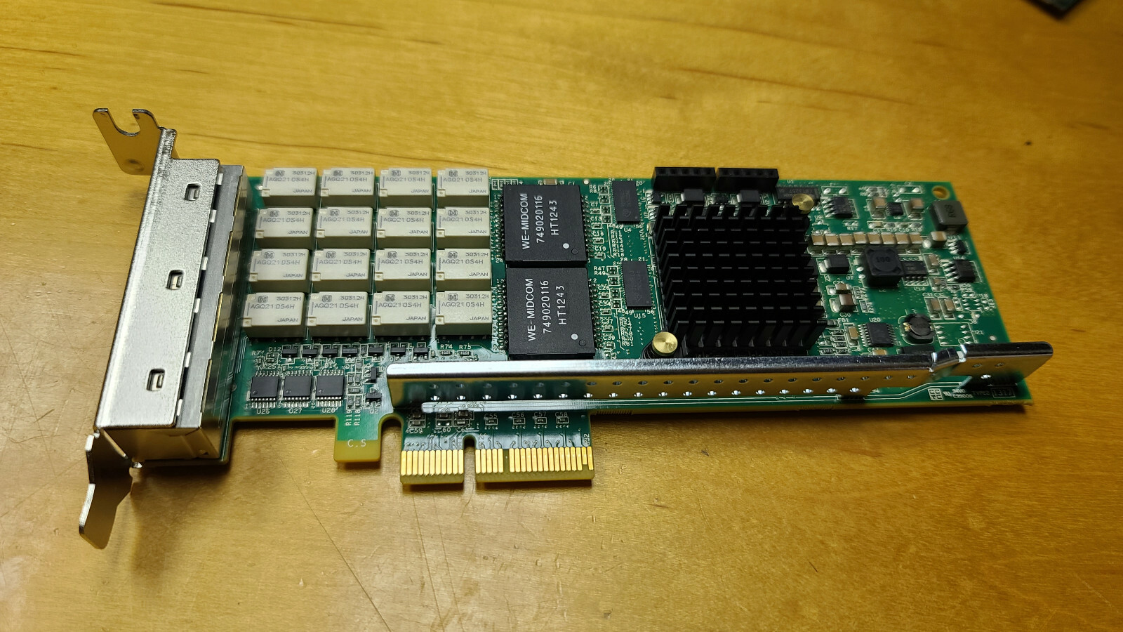 Dell 1FT3W Quad-Port Ethernet Card Silicom PE2G4BPI35L-SD Low Profile Bracket 