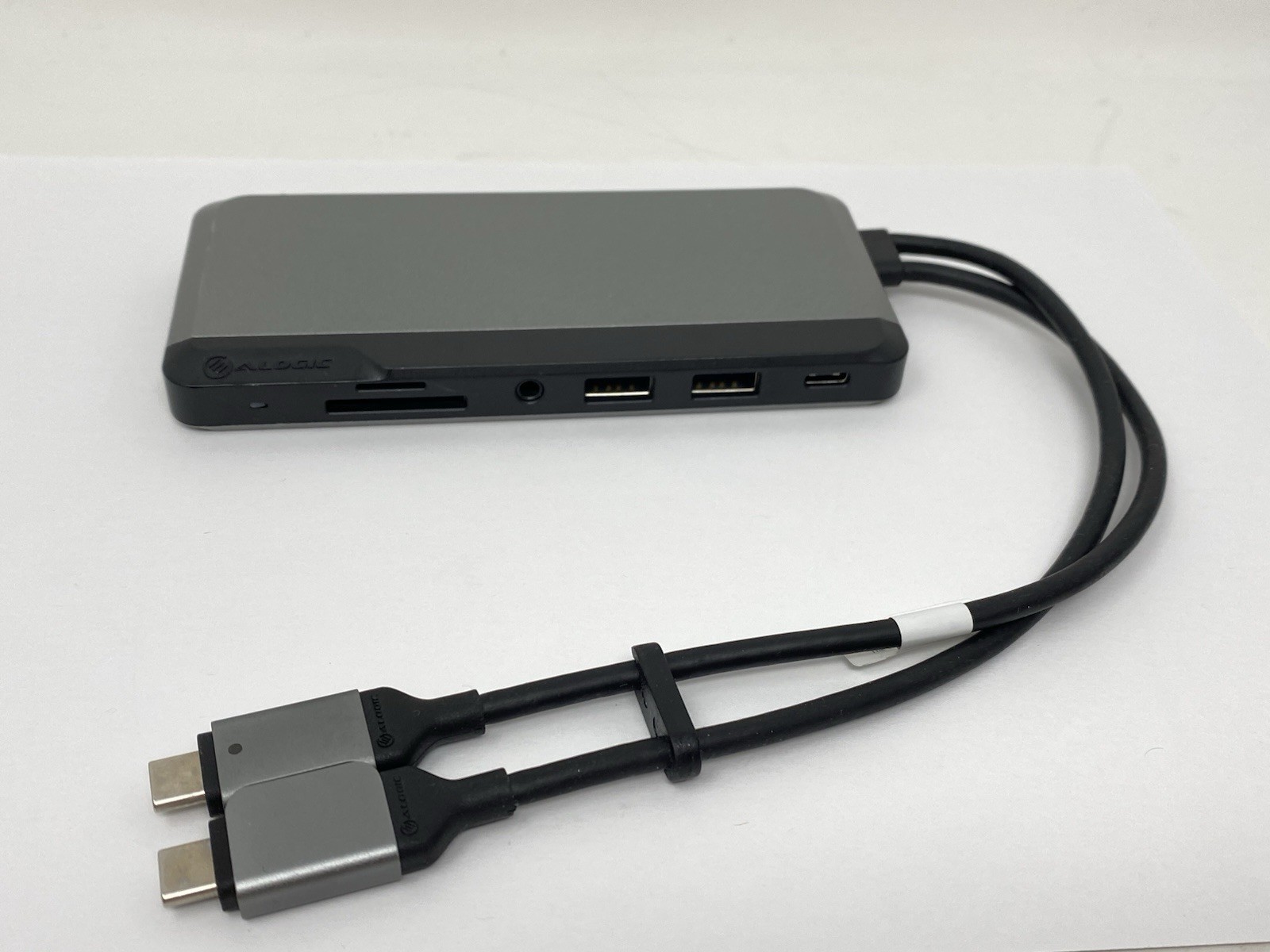 Alogic DUAL USB-C 10-in-1 Docking Station For MacBook U2CSH-SGR