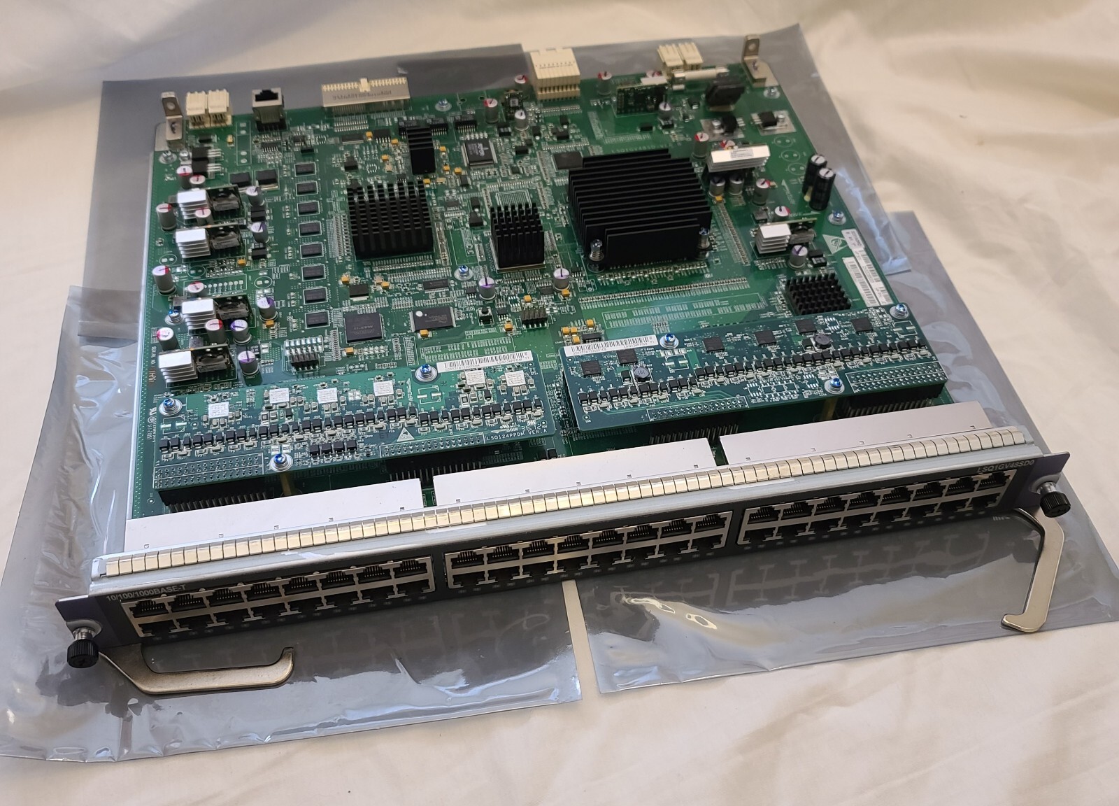 OEM HP Gigabit Ethernet PoE+ Extended Module - 48 x 1000 JD229B Card