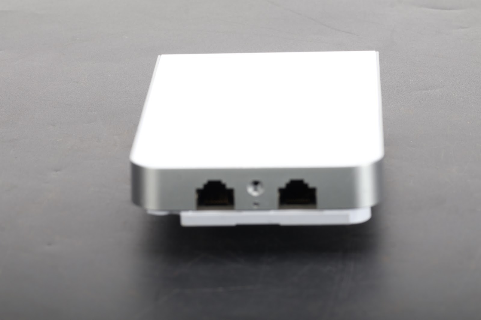 Ubiquiti Networks UniFi UAP-AC-IW-PRO AC In-Wall Pro Wireless Access Point WAP