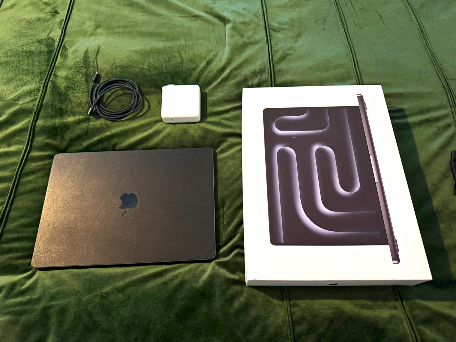 Apple MacBook Pro 14" M4 Pro 24GB RAM 1TB SSD Space Gray