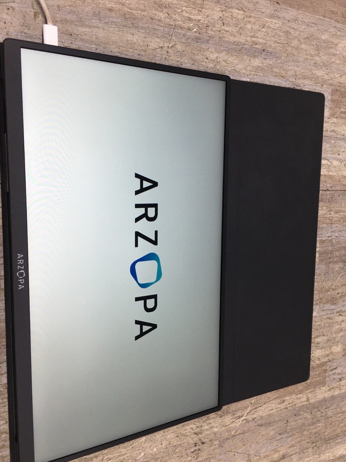 Arzopa  Portable Monitor a1 gamut slim tested nice