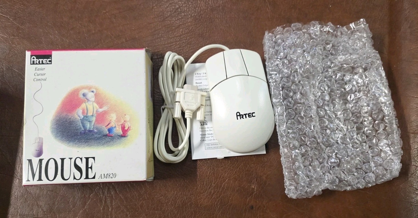Artec AM820 3-Button Serial Mouse New In Box