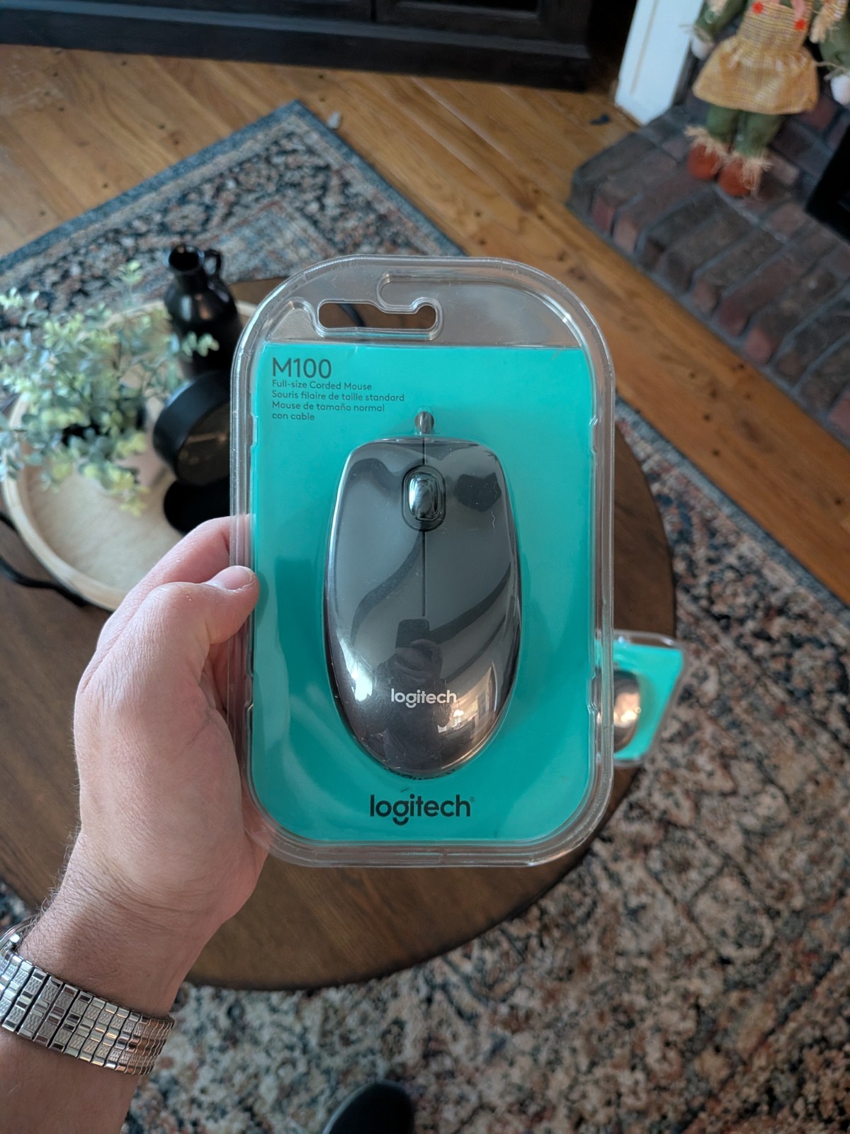 Logitech Wired Optical Mouse: Model M100, USB, DPI Scroll Wheel, Black (New)