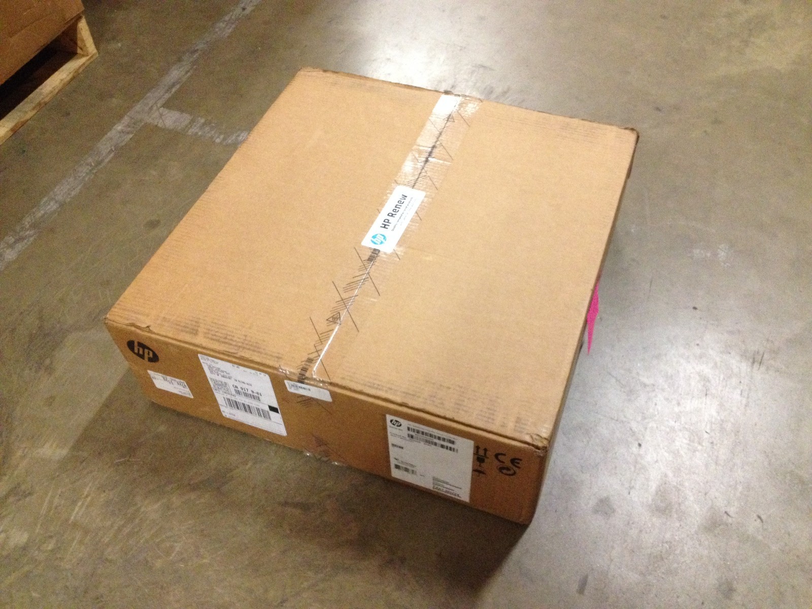 JC106A  HP 5820-14XG-SFP+ Switch with 2 Slot with 1xJC087A Power Supply ********