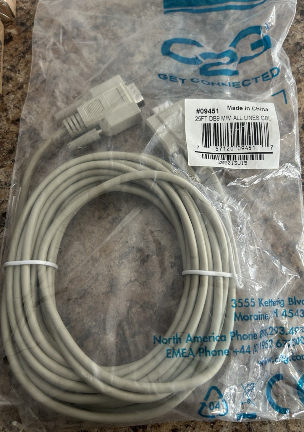 C2G GET CONNECTED 09451 CABLE, 25 ft. NEW