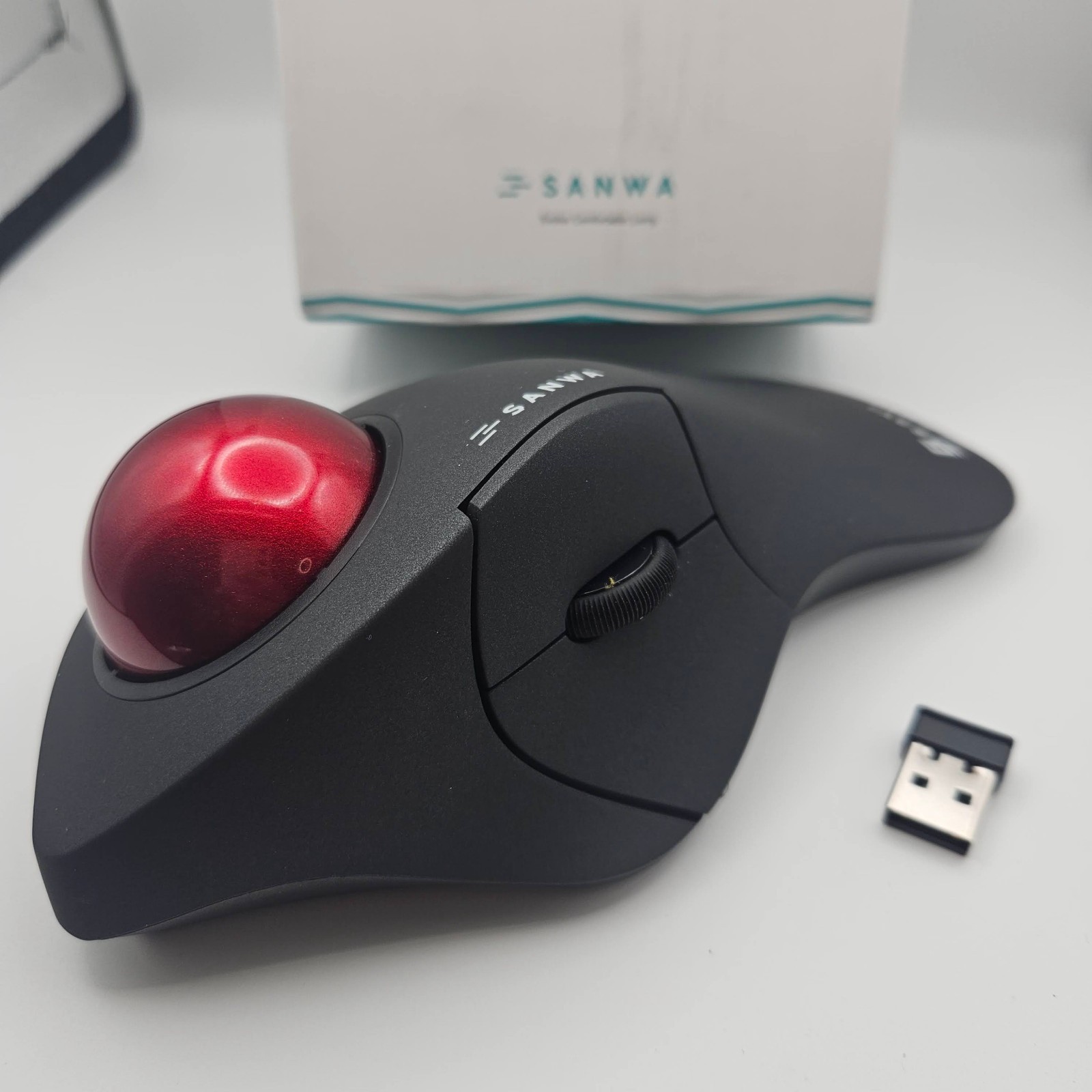 SANWA Japan Wireless Ergonomic Trackball Mouse Track Ball Mouse GRAVI 400