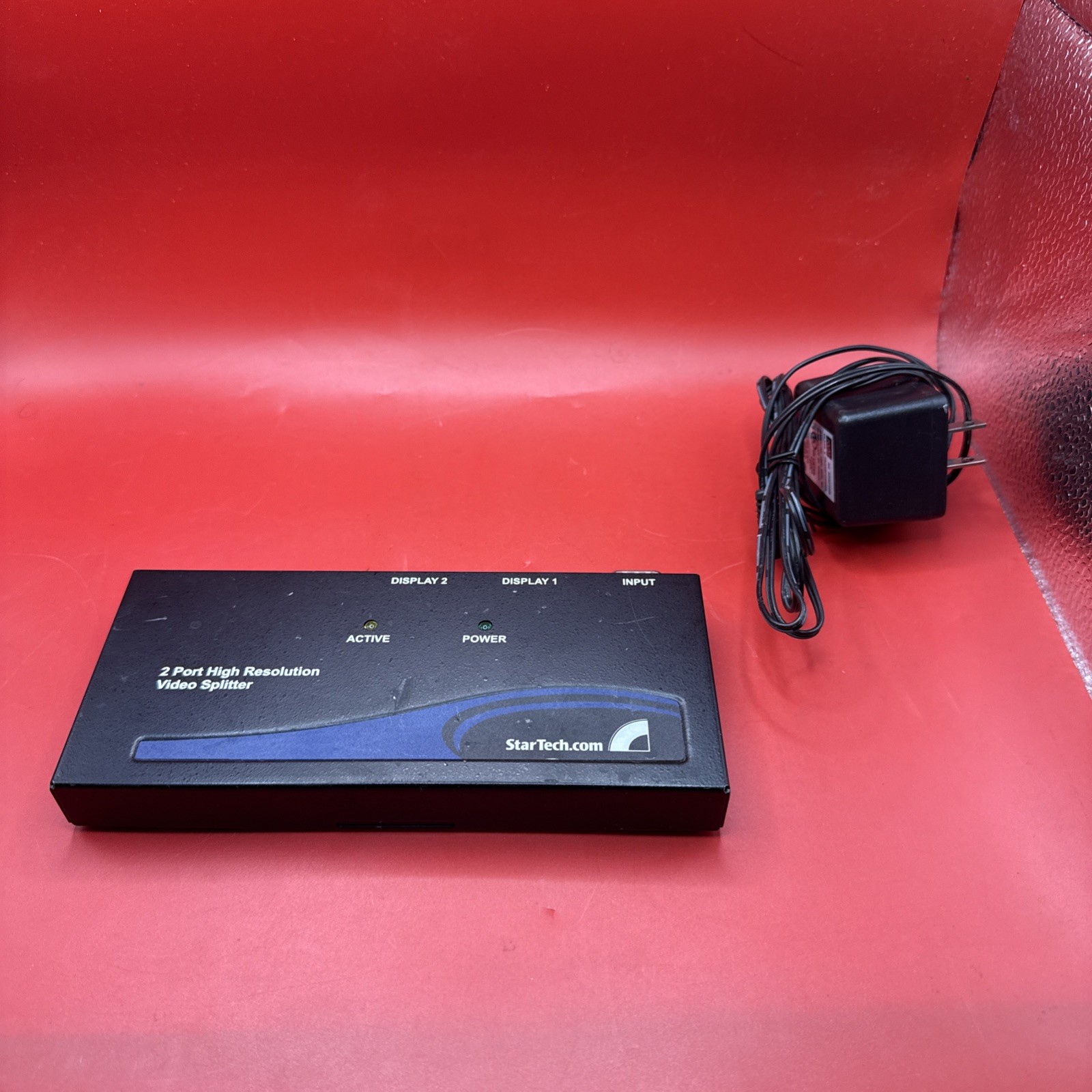 Startech Vga Monitor Splitter Extender 2 Port Model D6f3e1d672f W/adapter
