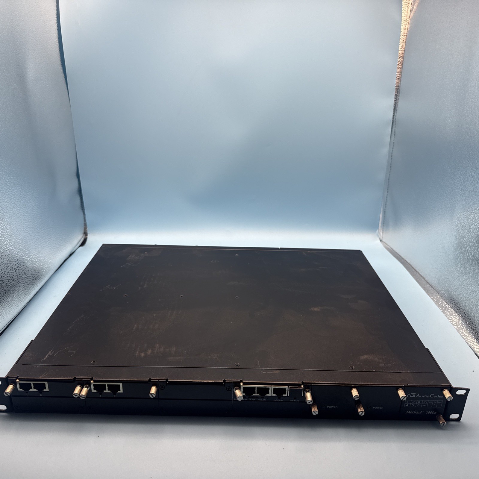 AudioCodes Mediant 1000B AMC GTPM00693 Media Console 2x Trunk 1x CRMX-C