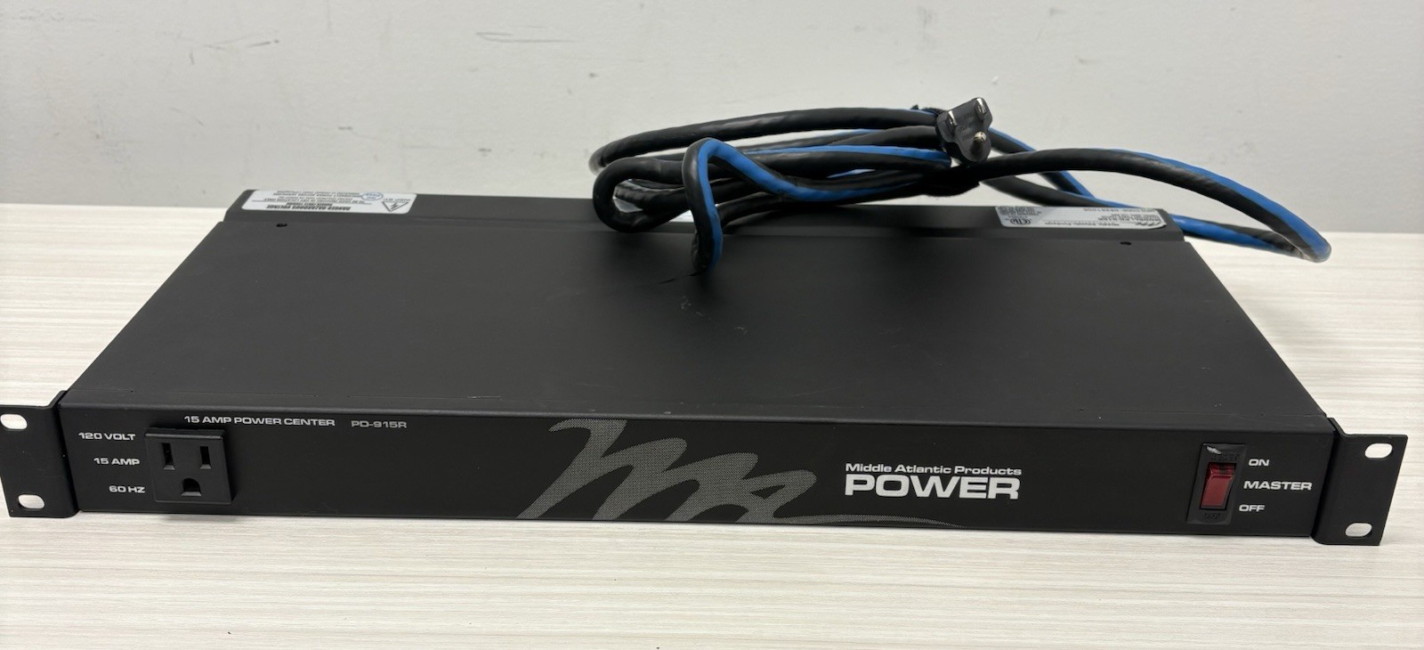 Middle Atlantic PD-915R Power Distribution Unit - Black - Barely Used See Pics