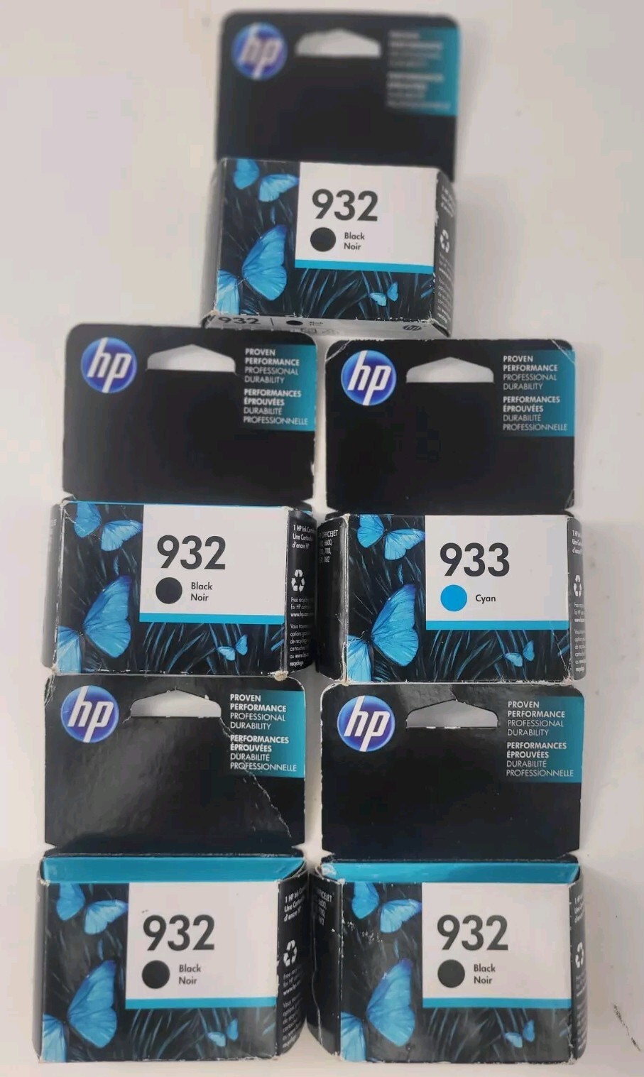 HP 932 LOT OF  4 Black 1 (HP 933 ) 1 BLUE Original Ink Cartridges