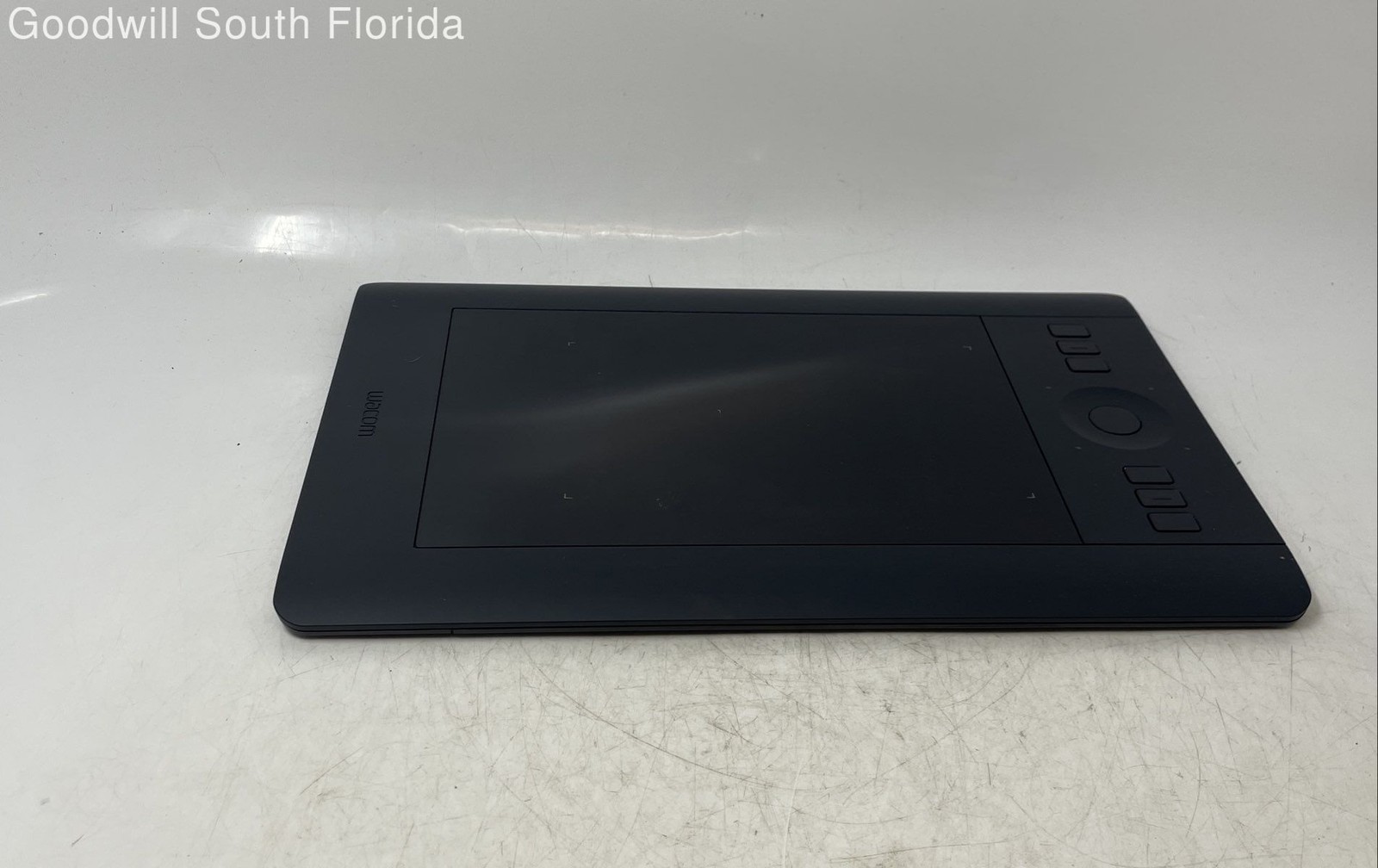 Wacom Intuos Pro Model PTH-451 Graphics Drawing Touch Pad Pen Tablet Untested